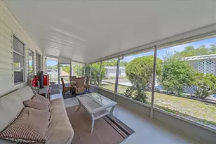 1100 University Pkwy, Sarasota, FL 34234 - Photo 27