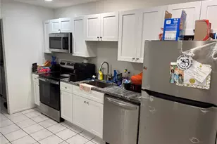 1120 36th St W, Bradenton, FL 34205 - Photo 3