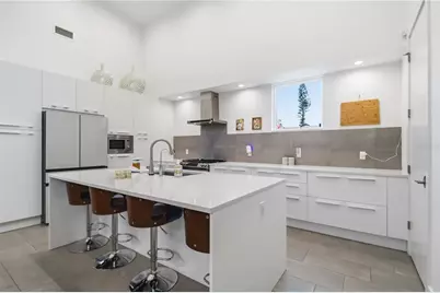 2373 Prospect Street, Sarasota, FL 34239 - Photo 7