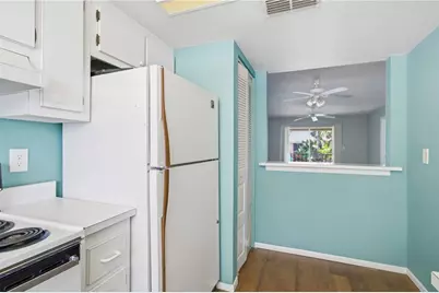 6032 7th Avenue W #6032, Bradenton, FL 34209 - Photo 9