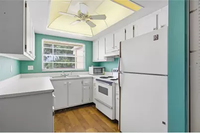 6032 7th Avenue W #6032, Bradenton, FL 34209 - Photo 7