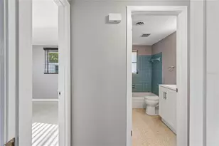 2348 Doud St, Sarasota, FL 34231 - Photo 29