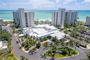 210 Sands Point Rd, Longboat Key, FL 34228 - Photo 7