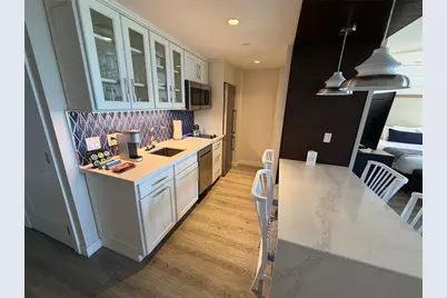 210 Sands Point Road #2402, Longboat Key, FL 34228 - Photo 9