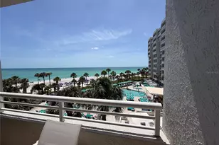 210 Sands Point Rd, Longboat Key, FL 34228 - Photo 15