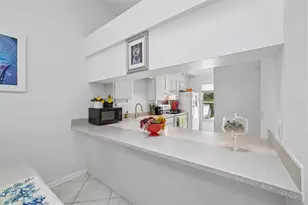 1041 Capri Isles Blvd, Venice, FL 34292 - Photo 15