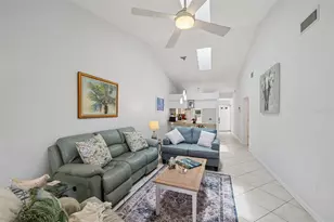 1041 Capri Isles Blvd, Venice, FL 34292 - Photo 5