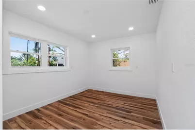 1524 Carson Circle NE, Saint Petersburg, FL 33703 - Photo 35
