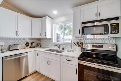 3009 Avenue E #A, Bradenton Beach, FL 34217 - Photo 9
