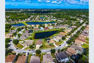 6143 42nd Street Circle E, Bradenton, FL 34203 - Photo 5