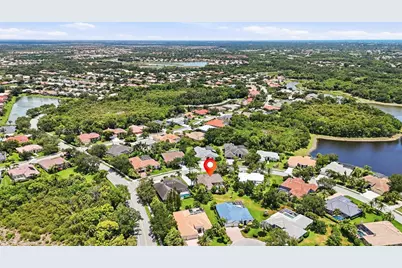 8315 Deerbrook Circle, Sarasota, FL 34238 - Photo 49