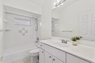 8315 Deerbrook Cir, Sarasota, FL 34238 - Photo 33