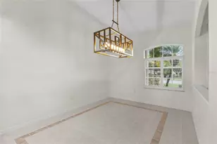 8315 Deerbrook Cir, Sarasota, FL 34238 - Photo 11