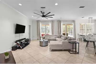 7627 Desert Inn Way, Bradenton, FL 34202 - Photo 9