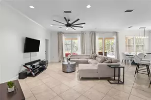 7627 Desert Inn Way, Bradenton, FL 34202 - Photo 9