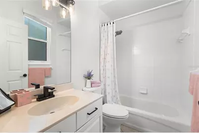 7627 Desert Inn Way, Bradenton, FL 34202 - Photo 19