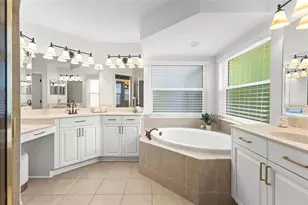 7627 Desert Inn Way, Bradenton, FL 34202 - Photo 25