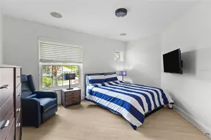 7627 Desert Inn Way, Bradenton, FL 34202 - Photo 35