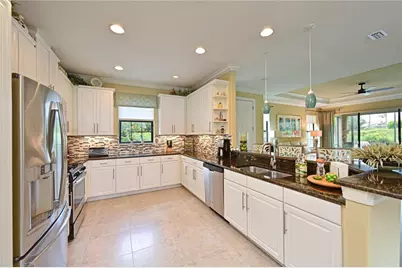 5007 Serata Drive, Bradenton, FL 34211 - Photo 9