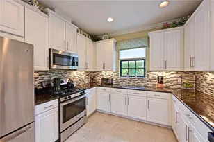 5007 Serata Dr, Bradenton, FL 34211 - Photo 11