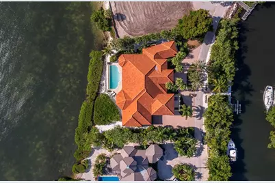 1280 Hidden Harbor Way, Sarasota, FL 34242 - Photo 57