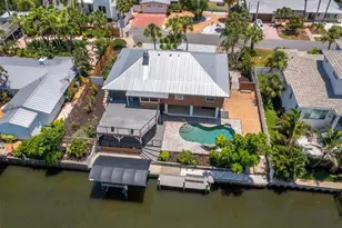 521 Cummings St, Sarasota, FL 34242 - Photo 1