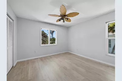521 Cummings Street, Sarasota, FL 34242 - Photo 21