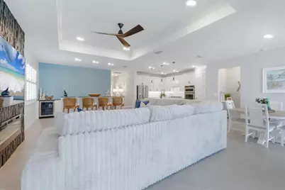 10109 Beachwalk Drive, Englewood, FL 34223 - Photo 9