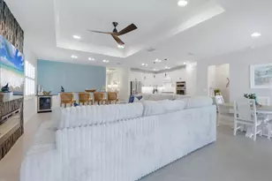 10109 Beachwalk Dr, Englewood, FL 34223 - Photo 9