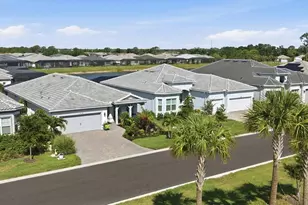 10109 Beachwalk Dr, Englewood, FL 34223 - Photo 49