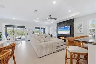 10109 Beachwalk Dr, Englewood, FL 34223 - Photo 11
