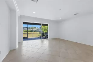 5713 Sunflower Cir, Sarasota, FL 34238 - Photo 9