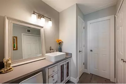 845 Benjamin Franklin Drive #302, Sarasota, FL 34236 - Photo 17