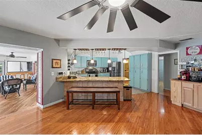 1615 Saint Pauls Drive, Clearwater, FL 33764 - Photo 5