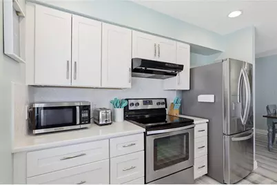207 71st Street #E, Holmes Beach, FL 34217 - Photo 19