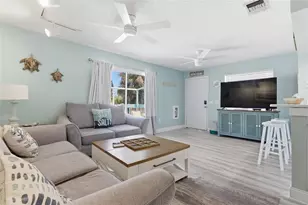 207 71st St, Holmes Beach, FL 34217 - Photo 5