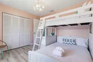 207 71st St, Holmes Beach, FL 34217 - Photo 9