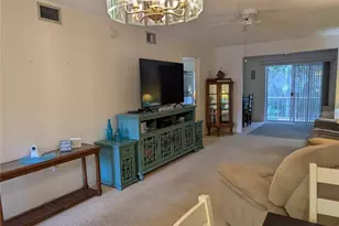 3564 Lake Bayshore Dr, Bradenton, FL 34205 - Photo 9