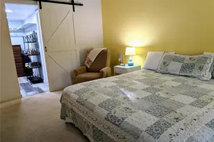 3564 Lake Bayshore Dr, Bradenton, FL 34205 - Photo 15