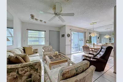 205 Highland Avenue #3, Bradenton Beach, FL 34217 - Photo 7