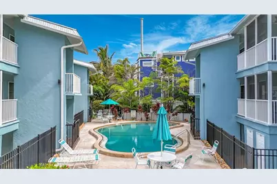 205 Highland Avenue #3, Bradenton Beach, FL 34217 - Photo 27