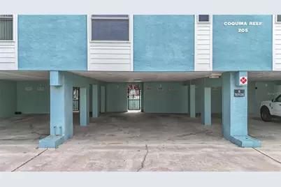 205 Highland Avenue #3, Bradenton Beach, FL 34217 - Photo 3