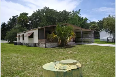 22 Canal Court, Lake Panasoffkee, FL 33538 - Photo 5