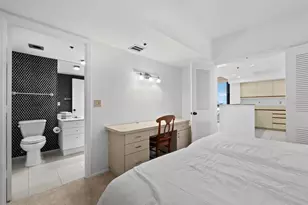 2020 Harbourside Dr, Longboat Key, FL 34228 - Photo 21
