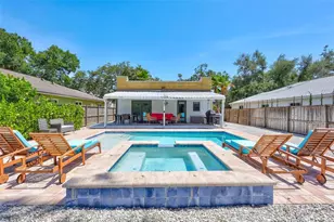 2437 Floyd St, Sarasota, FL 34239 - Photo 37