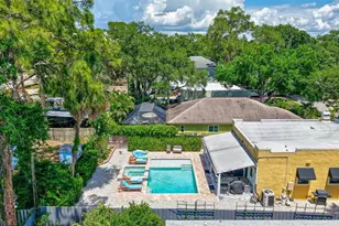 2437 Floyd St, Sarasota, FL 34239 - Photo 47