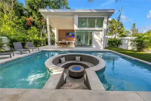2258 Arlington St, Sarasota, FL 34239 - Photo 9