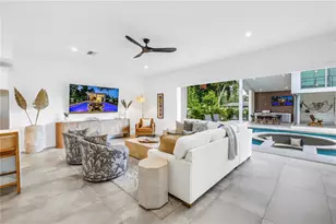 2258 Arlington St, Sarasota, FL 34239 - Photo 15