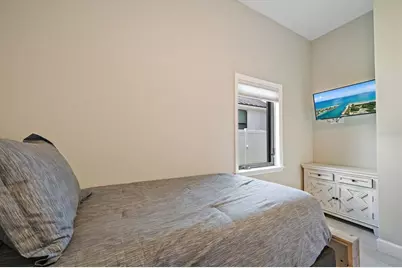 1905 Tulip Drive, Sarasota, FL 34239 - Photo 37