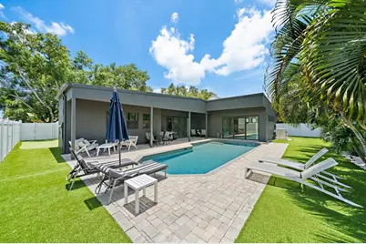 1905 Tulip Drive, Sarasota, FL 34239 - Photo 3